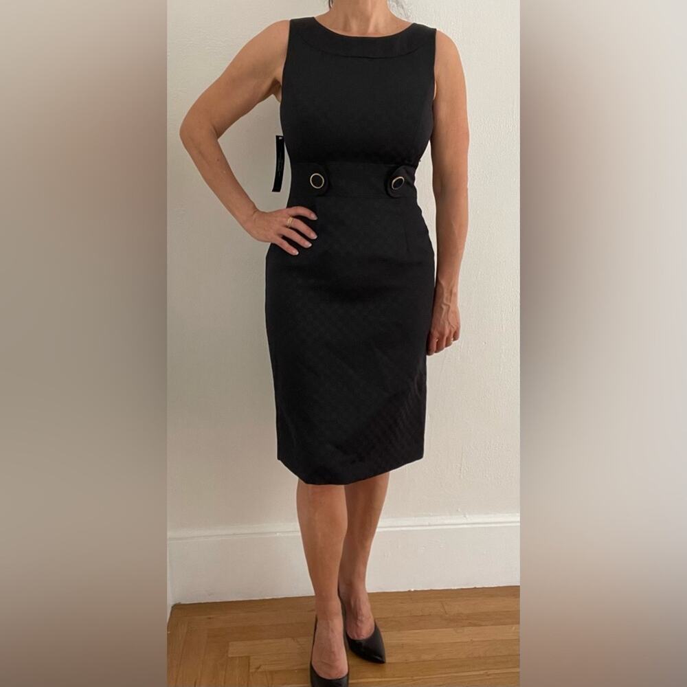 Tahari ASL Arthur Levine Women's Size 2 Black sleeveless dress Structured Career